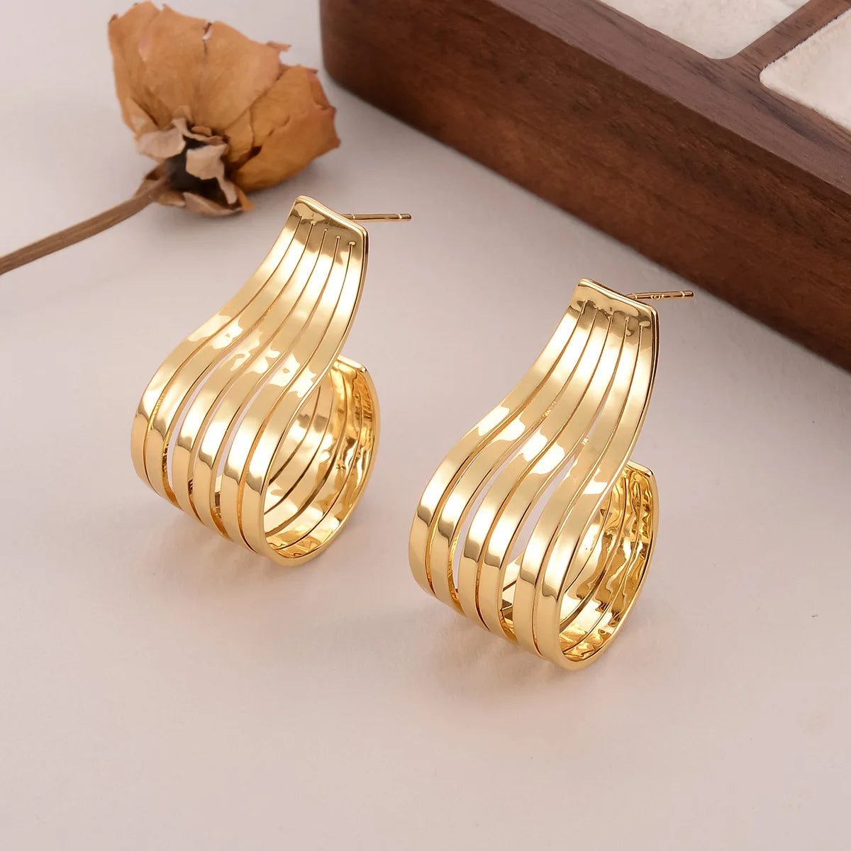 Retro Metal Bend Dangle Earrings for Women
